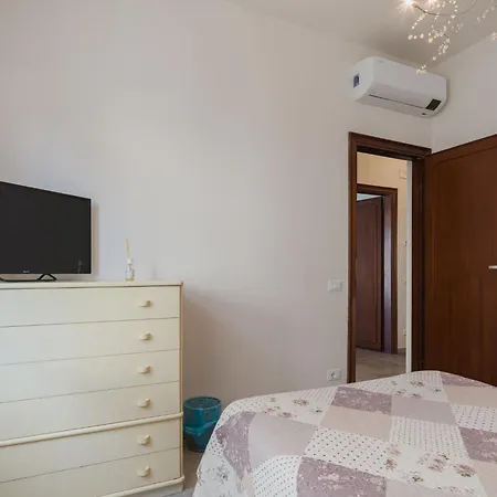 Minu By Interhome Apartamento Viareggio